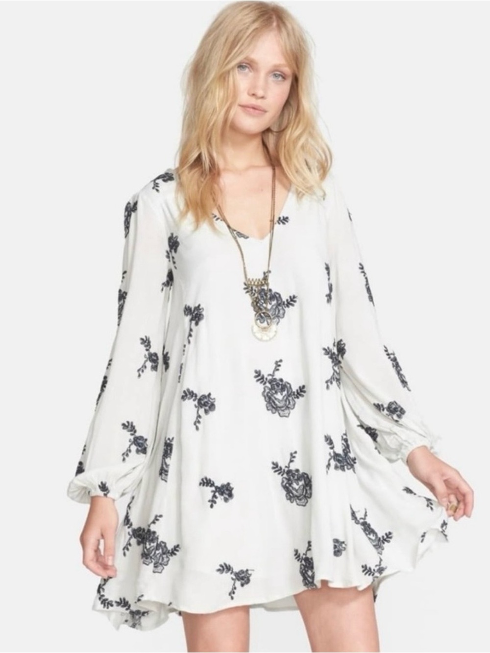 Free People Emma Embroidered Floral Peasant Babydoll Mini Dress w/Pockets Size S